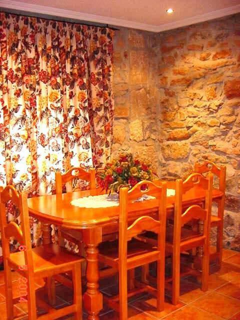 Canon De Rio Lobos Ii Country house